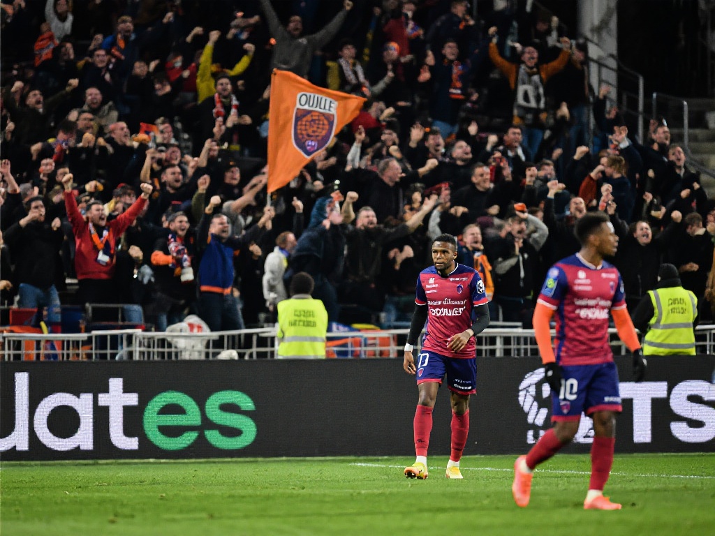 群众演员 群众演员