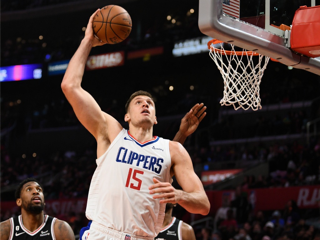 利物浦或以6500万转会费+1500万年薪引进久保健英